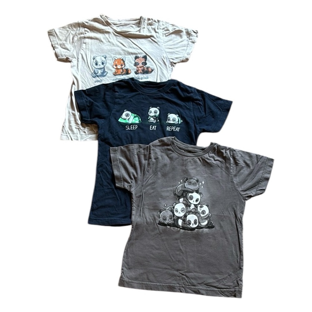 TEE TURTLE Bundle (3) Panda Graphic T-Shirts, size S
